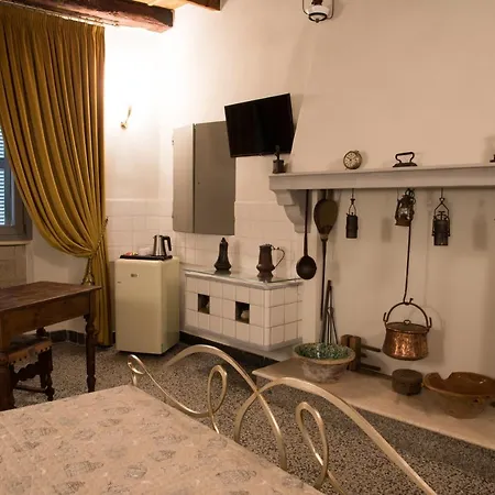 Palazzo Illuminati 4*