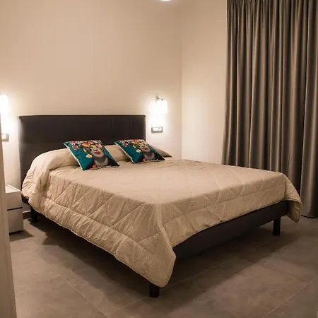 Palazzo Illuminati 4* Ripatransone